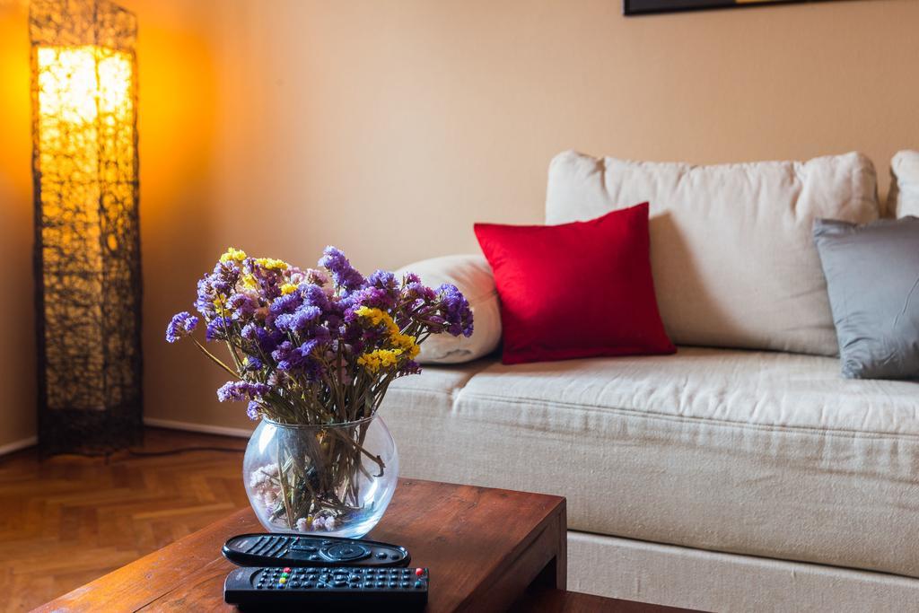 Lavender Apt. W. Balcony In Old Town 扎达尔 客房 照片