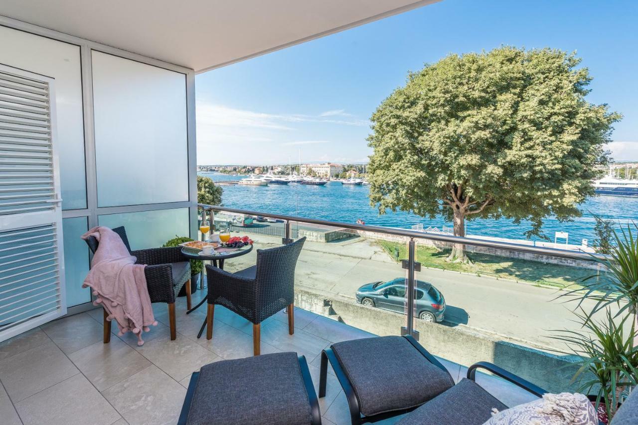 Lavender Apt. W. Balcony In Old Town 扎达尔 外观 照片